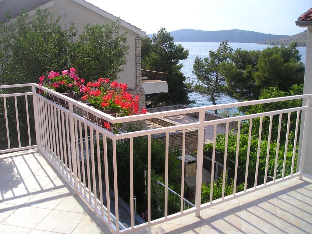 Apartman Vladic Apartment Grebaštica Exterior foto